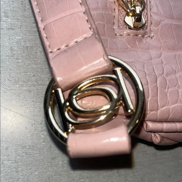 Bebe Pink and Gold Crossbody Bag with Metallic Finish - Picture 8 of 10